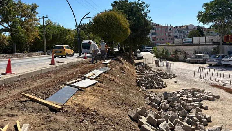 Gönen Belediye Başkanı İbrahim Palaz, Kapalı Pazaryeri ve Gönen Köprüsü