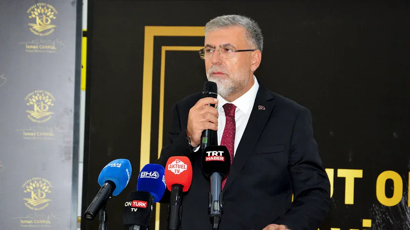 Kepsut Belediye Başkanı İsmail Cankul, ilçede kurulacak 20 milyon metrekarelik
