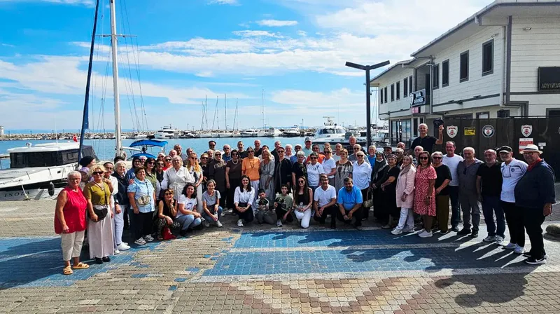20 Eylül Çerkes Günü vesilesiyle Edremit Körfezi'nde düzenlenen büyük buluşmada