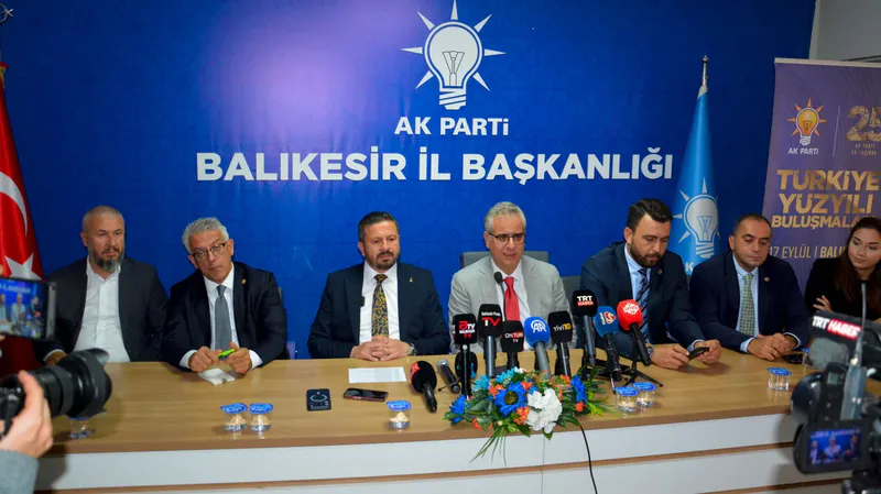 AK Parti Genel Merkezi tarafından düzenlenen "Türkiye Yüzyılı Buluşmaları"nın Balıkesir