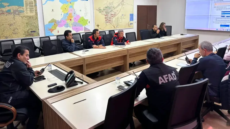 AFAD, 7.5 Adalar Deprem Senaryosu kapsamında ulusal düzeyde masabaşı tatbikatı