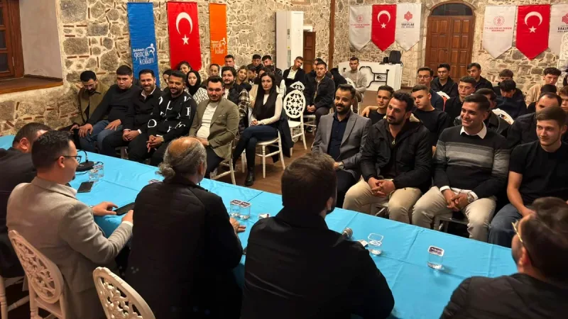 AK Parti Balıkesir İl Gençlik Kolları Teşkilatı, önceki dönem başkanlarıyla