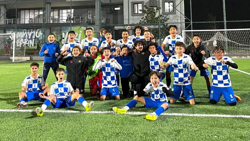 Balıkesir Büyükşehir Belediyespor U-13, Junior Champions League C Grubu finalinde
