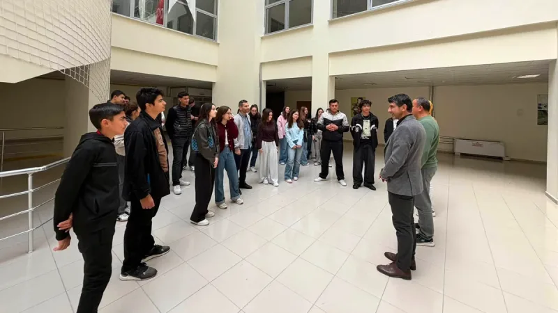 Havran Anadolu Lisesi öğrencileri, Havran Belediyesi Dijital Gençlik Merkezi öncülüğünde