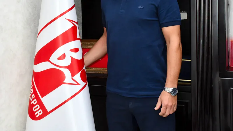 Nesine 3. Lig 2. Grup'ta mücadele eden Balıkesirspor'un Teknik Direktörü