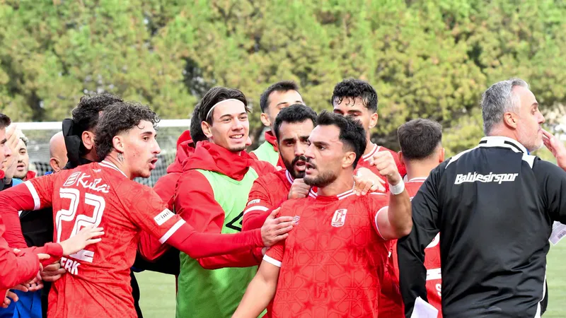 Balıkesirspor, deplasmanda karşılaştığı Bigaspor'a 3-2 mağlup oldu. Gol düellosuna sahne
