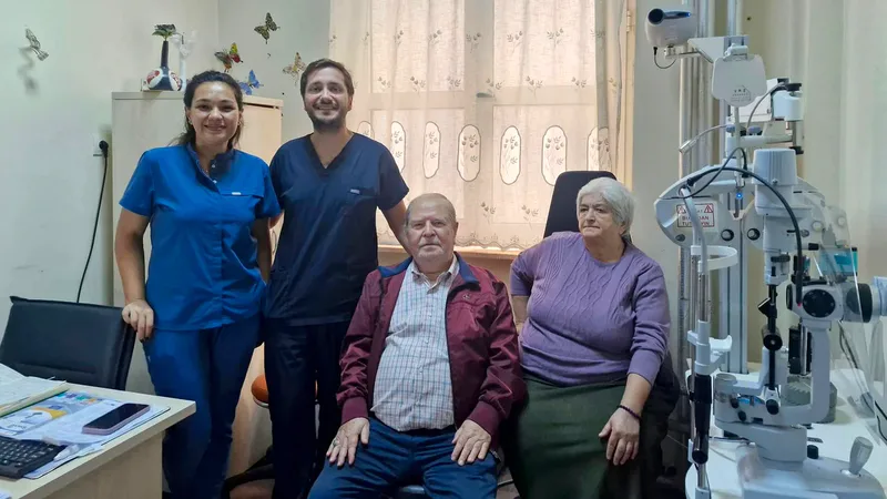 Bandırma Eğitim ve Araştırma Hastanesi'nde üç hastaya ilk kez vitreoretinal