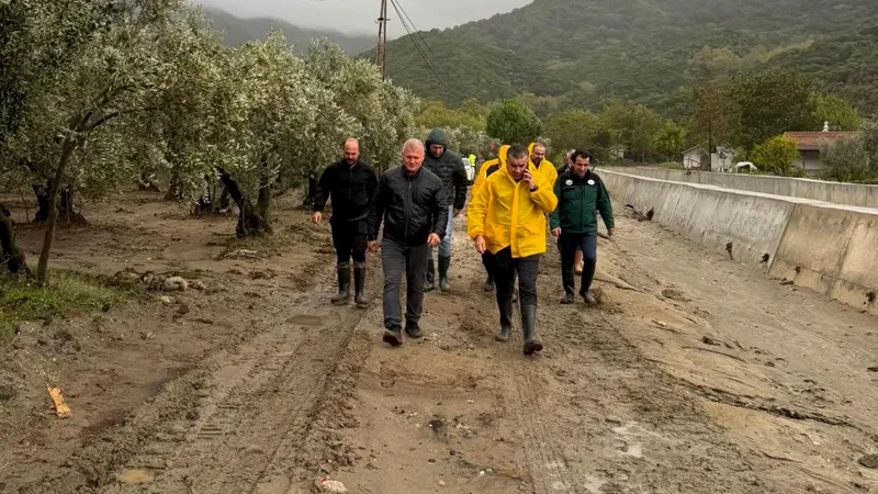 DSİ 25. Bölge Müdürlüğü, Balıkesir'in Erdek ilçesinde etkili olan kuvvetli