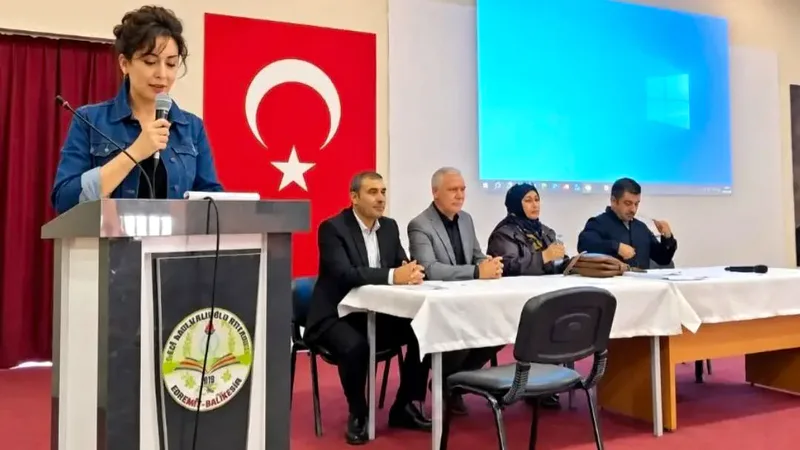 Edremit’te düzenlenen çevre bilinci yarışmasında Edremit Anadolu Lisesi birinci oldu