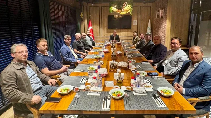 Ensar Vakfı Balıkesir Şubesi, Eşref Uslu başkanlığında kurulan yeni Yönetim