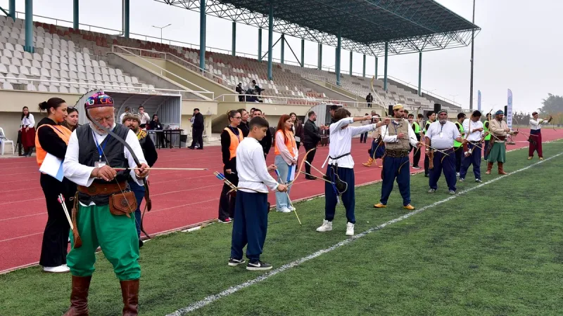 Balıkesir Üniversitesi’nde iki gün süren etkinlik, geleneksel Türk okçuluğunu halk