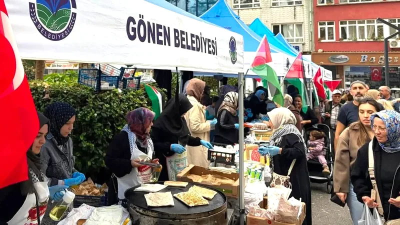 Gönen’de Gazze’deki ihtiyaç sahiplerine destek olmak amacıyla yardım etkinliği düzenlendi.
