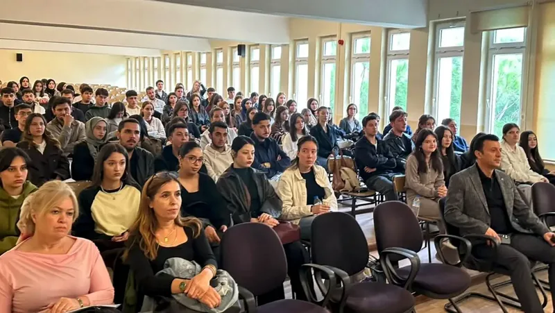 Balıkesir Üniversitesi Havran Meslek Yüksekokulu'nda Edremit İlçe Emniyet Müdürlüğü iş