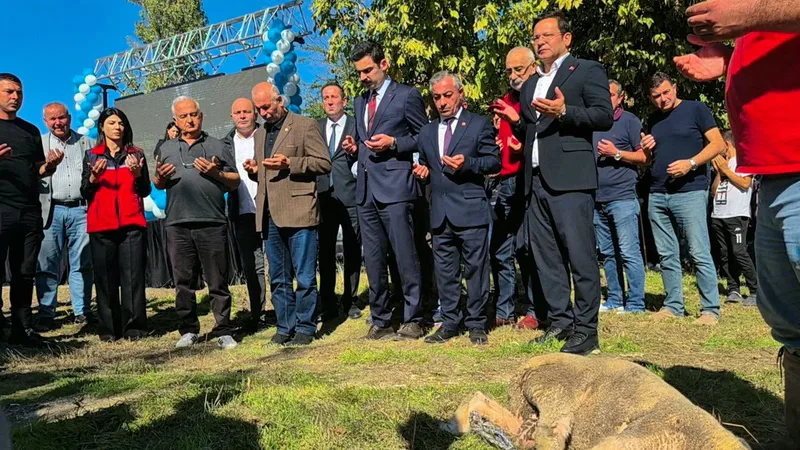 Manyas Belediyesi, ilçenin çehresini değiştirecek Kapalı Pazar Yeri Projesi'nin 1.