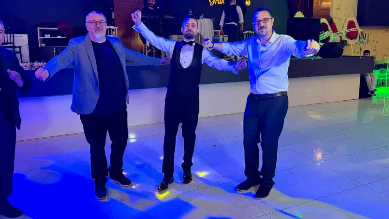 Balıkesir Aktüel Gazetesi İmtiyaz Sahibi Süleyman Namlı, İrem Yıldız ile